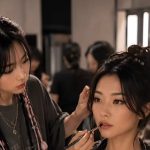 Shanghai Fashion Show with chinese star Meilin as a Pret-a-portier-Model. But it is not what it seems, watch the surprising ending